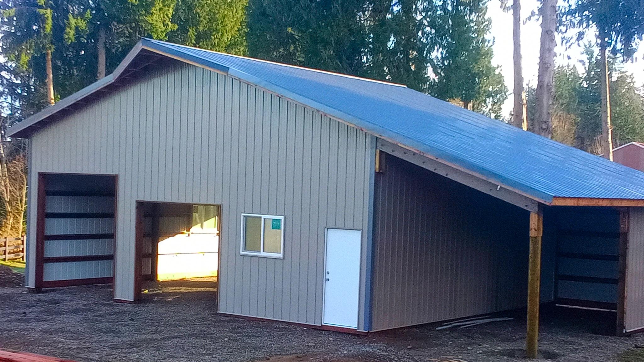 36'x36' Custom Pole Barn Garage with Lean-To in Lake Tapps, WA - Photo